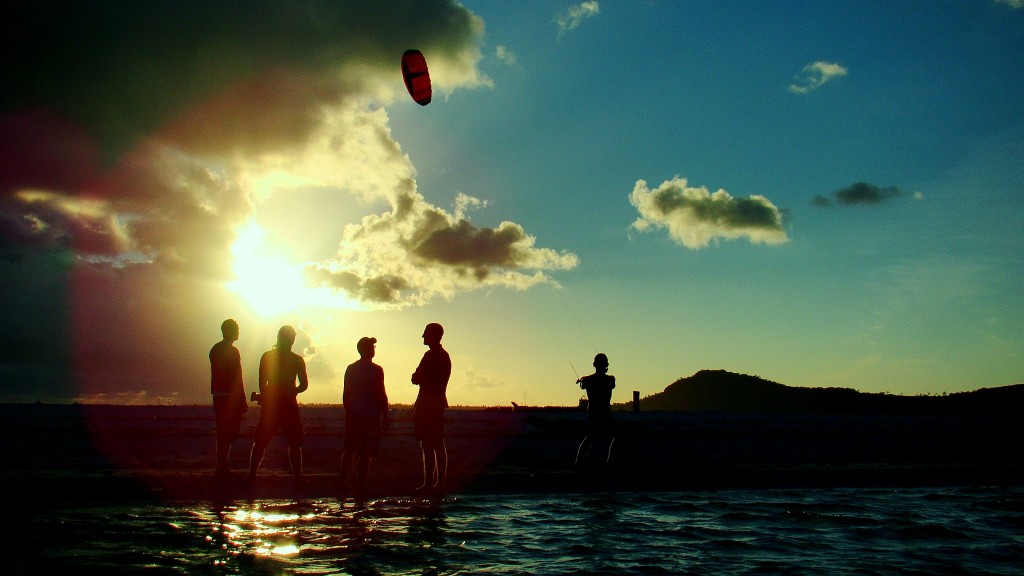 KiteSurfingAtSunset